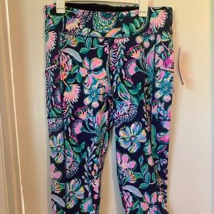 NWT Lilly Pulitzer Weekender Mid Rise Mid Calf Leggings
